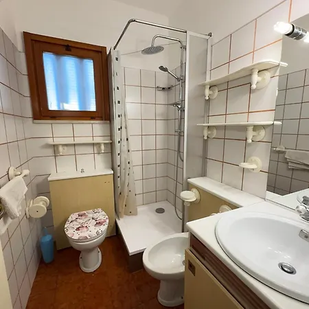 Free Swimming Pool, 5 Min From Punta Gro Apartment Sirmione