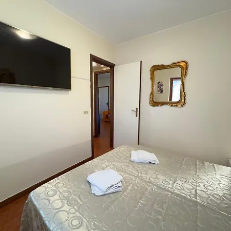 Apartment Free Swimming Pool, 5 Min From Punta Gro