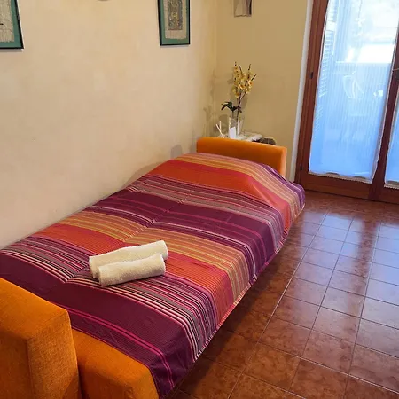 Free Swimming Pool, 5 Min From Punta Gro Apartment Sirmione