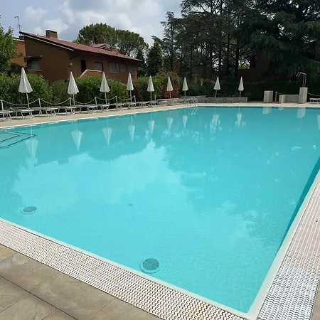 Apartment Free Swimming Pool, 5 Min From Punta Gro Sirmione